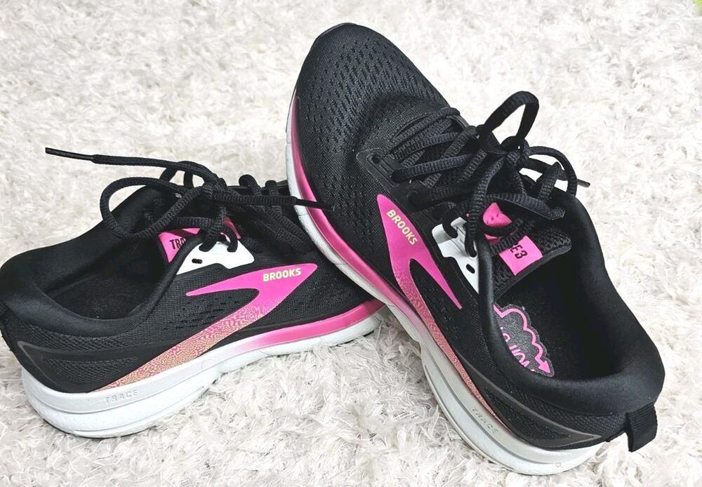 Brooks Trace 3 Womens US 8 B Cushion Neutral Running Shoes Black Pink Neon Mesh